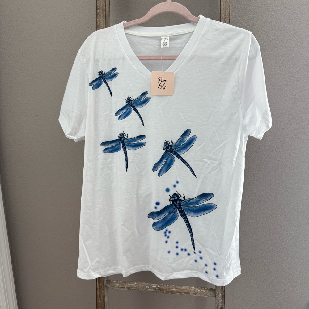 White T-Shirt with Blue Dragonfly Design size M